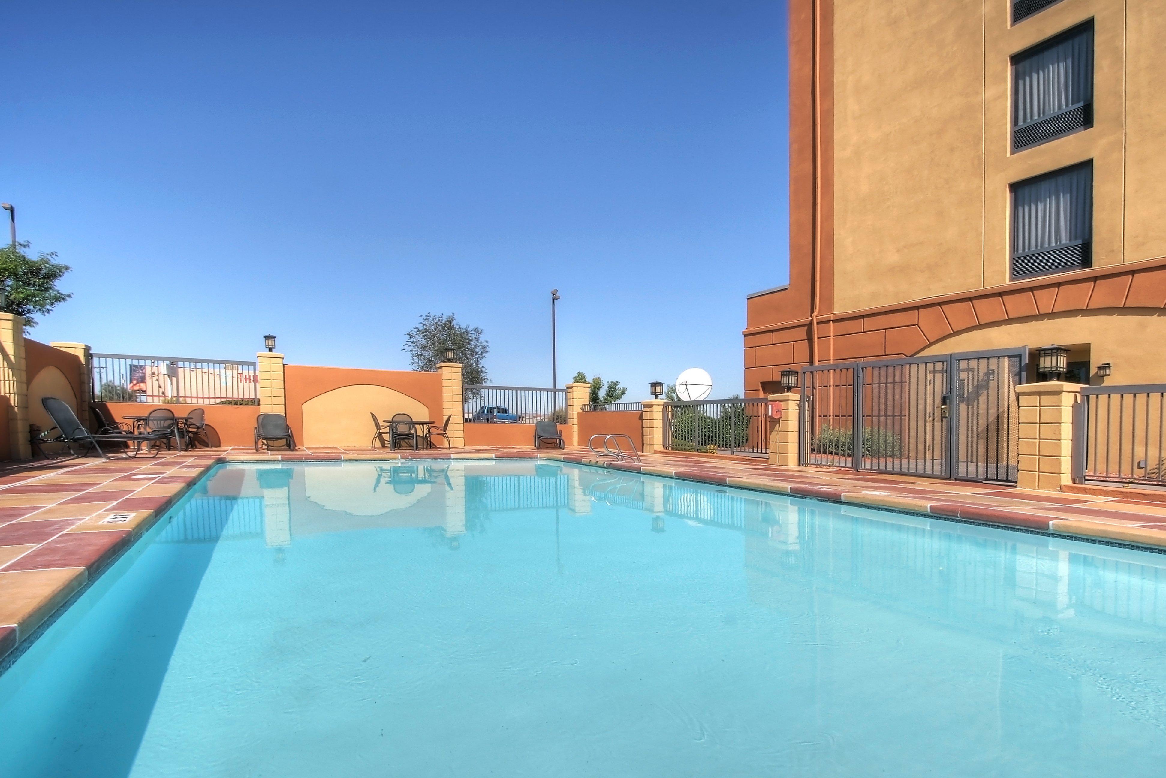 Holiday Inn Express Hotel & Suites Albuquerque Midtown By Ihg Экстерьер фото