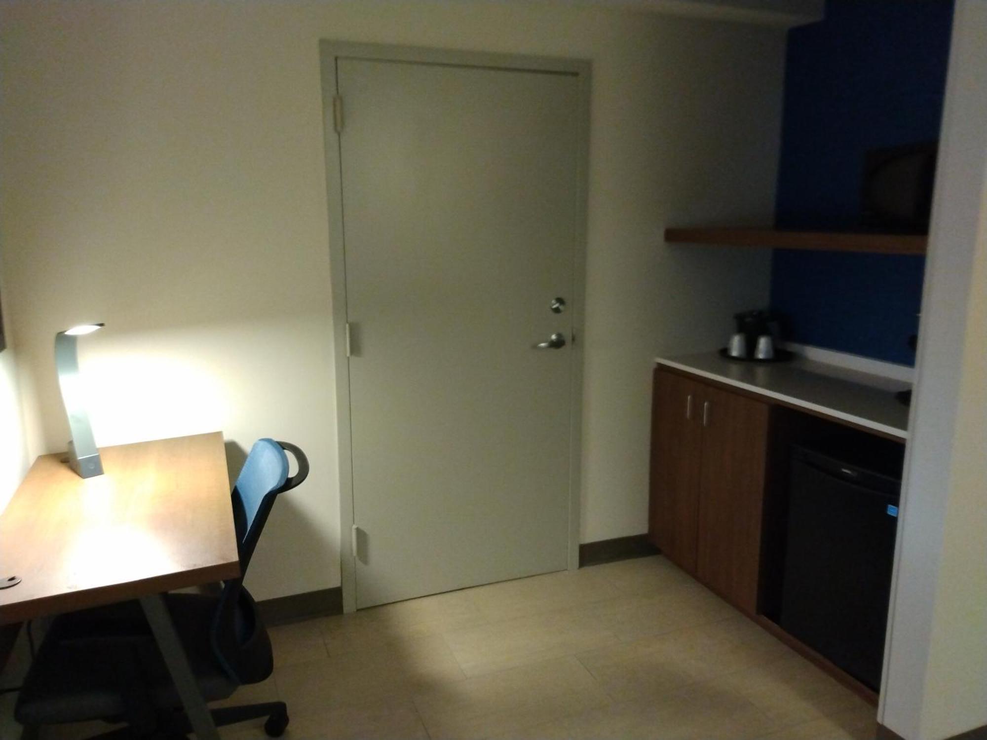 Holiday Inn Express Hotel & Suites Albuquerque Midtown By Ihg Экстерьер фото