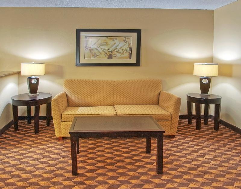 Holiday Inn Express Hotel & Suites Albuquerque Midtown, An Ihg Hotel Экстерьер фото